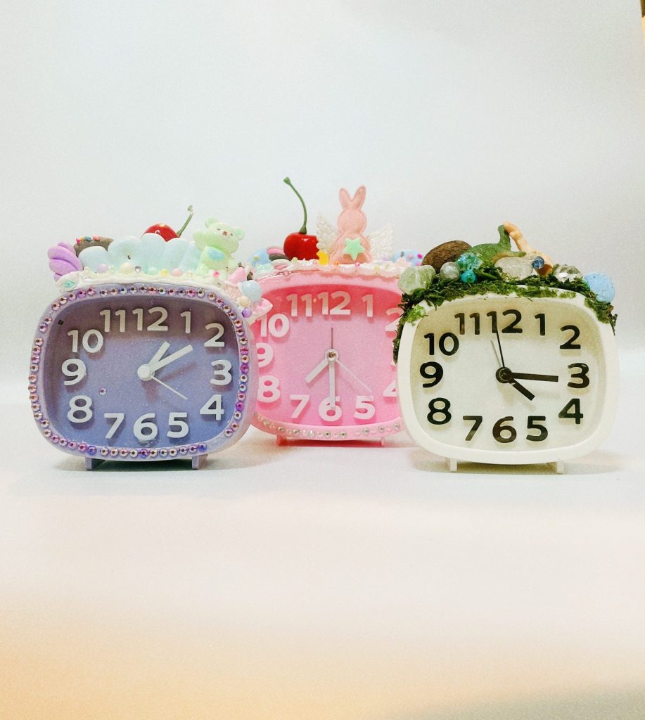 ☆オリジナルデコ時計づくり